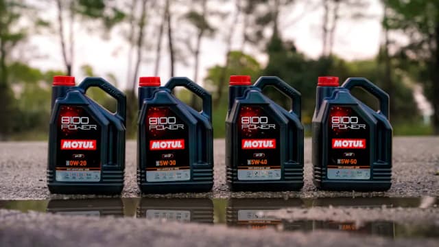 Motul 8100 – najlepsze oleje silnikowe dla nowoczesnych silników Motul 8100 – najlepsze oleje silnikowe dla nowoczesnych silników