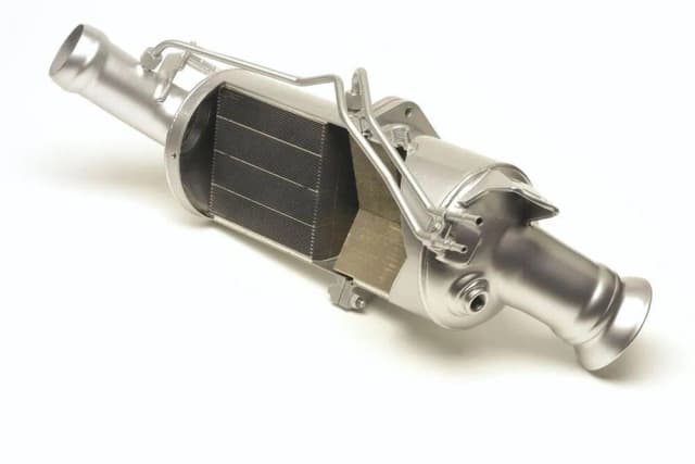 Ile kosztuje wycięcie DPF? Sprawdź ceny i ukryte konsekwencje Ile kosztuje wycięcie DPF? Sprawdź ceny i ukryte konsekwencje